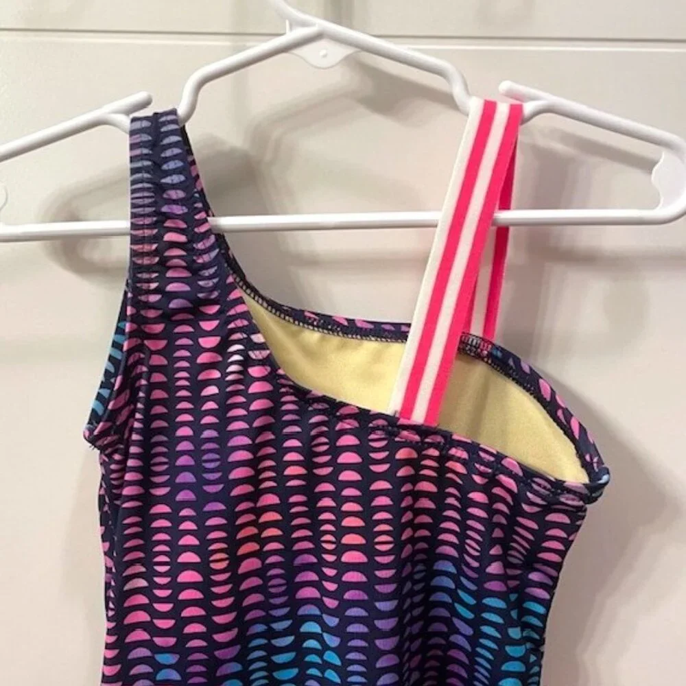 Lands' End Girl's One Shoulder One Piece Printed Colorful Sport Swimsuit Size 5